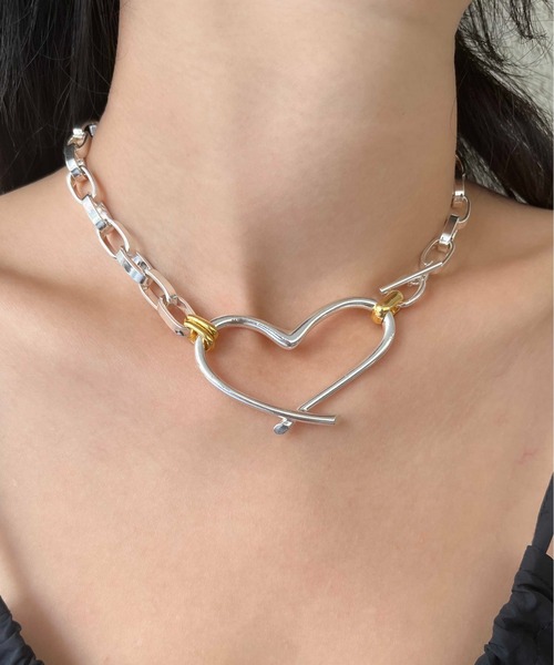 LAPUIS(ラピュイ)の「LAPUIS(ラピュイ)Big Heart choker(チョーカー・レディース・シルバー/マルチ・FREE)」の14枚目の写真