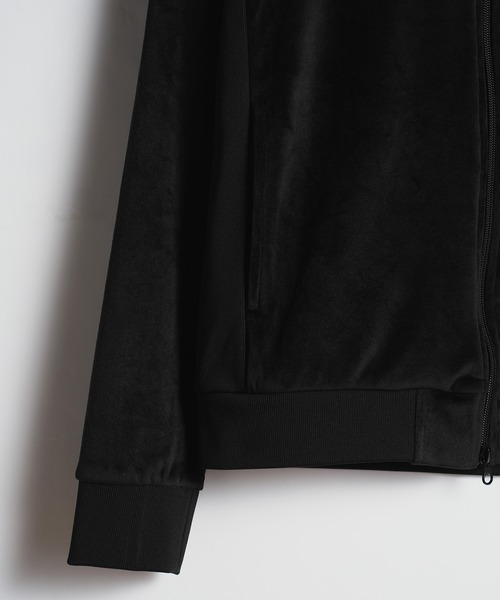 RATTLE TRAP（ラトルトラップ）の「両面ベロアジップアップパーカー（スタジャン・メンズ・ブラック・M/LL/L）」の3枚目の写真
