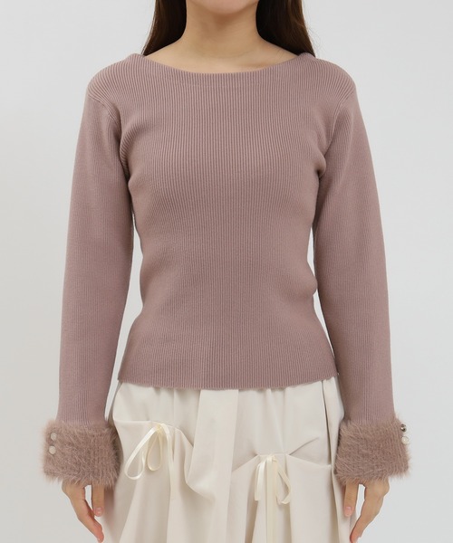 ASTORIA ODIER（アストリアオディール）の「袖ファーヤーン リブニットプルオーバー（ニット/セーター・レディース・ピンクベージュ/ホワイト/ブラック・MEDIUM/SMALL）」の12枚目の写真