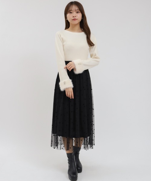 ASTORIA ODIER（アストリアオディール）の「袖ファーヤーン リブニットプルオーバー（ニット/セーター・レディース・ピンクベージュ/ホワイト/ブラック・MEDIUM/SMALL）」の18枚目の写真