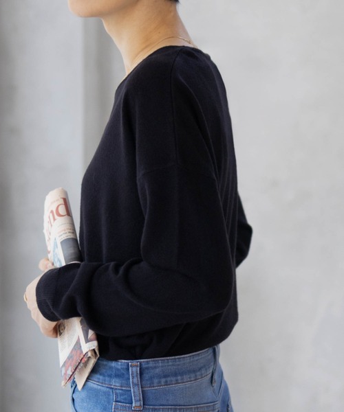NAVY(ネイビー)の「nAvy 洗えるニット カシミヤタッチ Vネックプルオーバー(ニット/セーター・レディース・オレンジ系その他/グレイッシュベージュ/ブラック/ブルーグリーン・M/L)」の6枚目の写真