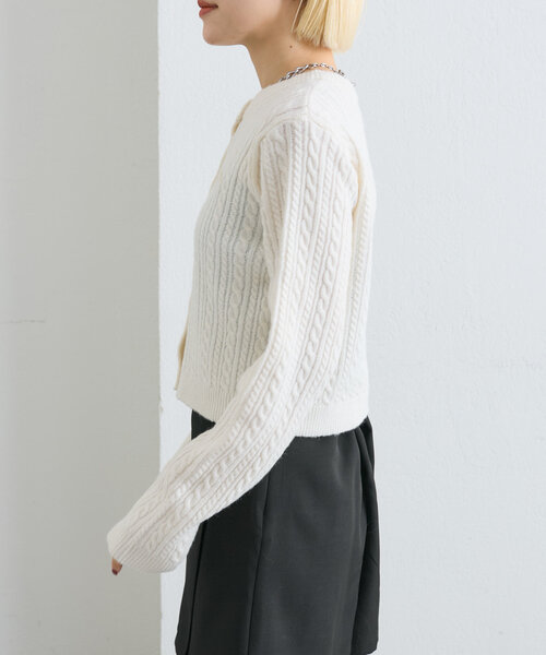 w closet（ダブルクローゼット）の「【７色展開】ケーブル刺繍カーディガン（カーディガン/ボレロ・レディース・パープル/ネイビー/レッド/オフホワイト/グレー/イエロー/ブルー・FREE）」の10枚目の写真