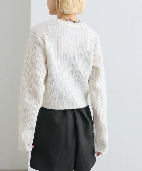 w closet（ダブルクローゼット）の「【７色展開】ケーブル刺繍カーディガン（カーディガン/ボレロ・レディース・パープル/ネイビー/レッド/オフホワイト/グレー/イエロー/ブルー・FREE）」の11枚目の写真