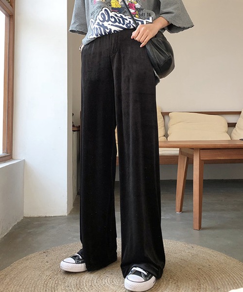 IRADOWL(アイラドール)の「ベロア素材ブラックカラーロングパンツ(その他パンツ・レディース・ブラック・LARGE/MEDIUM/SMALL)」の5枚目の写真