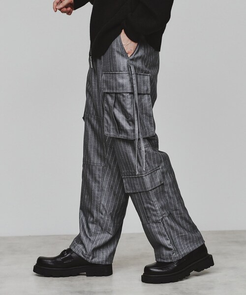 tk.TAKEO KIKUCHI（ティーケータケオキクチ）の「◆起毛テクニカルカーゴパンツ（カーゴパンツ・メンズ・チャコールグレー/ブラウン系その他/ブラック/ネイビー系2/グレー系2・01/02/03）」の3枚目の写真