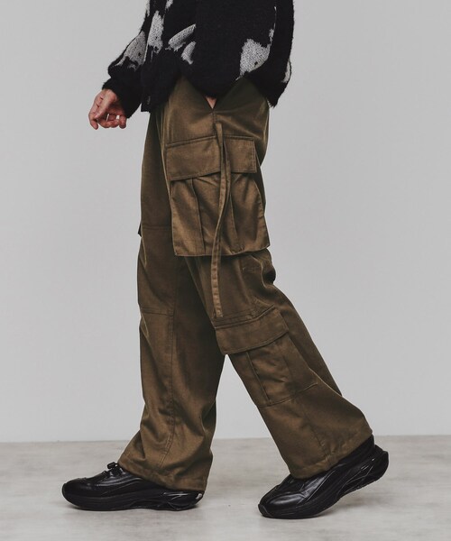 tk.TAKEO KIKUCHI（ティーケータケオキクチ）の「◆起毛テクニカルカーゴパンツ（カーゴパンツ・メンズ・チャコールグレー/ブラウン系その他/ブラック/ネイビー系2/グレー系2・01/02/03）」の4枚目の写真