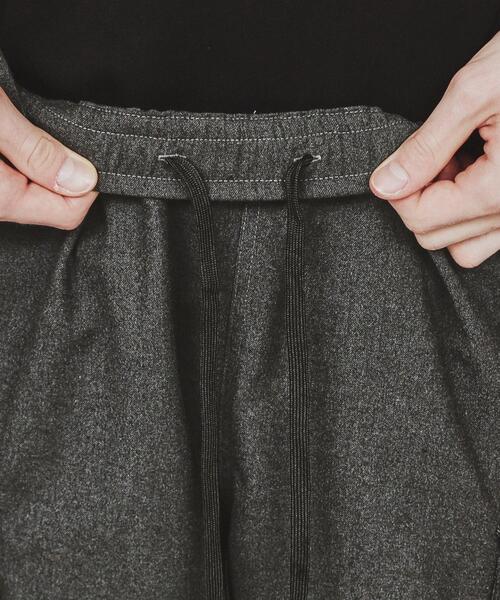 tk.TAKEO KIKUCHI（ティーケータケオキクチ）の「◆起毛テクニカルカーゴパンツ（カーゴパンツ・メンズ・チャコールグレー/ブラウン系その他/ブラック/ネイビー系2/グレー系2・01/02/03）」の8枚目の写真