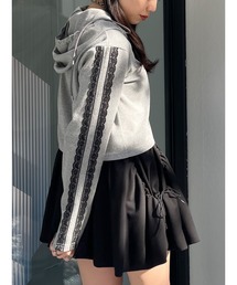 jouetie | 【ZOZOTOWN限定】ラインレースZIPスウェットパーカー(パーカー)