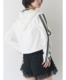 ラインレースZIPスウェットパーカー