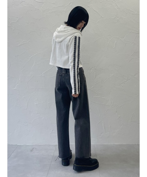 jouetie(ジュエティ)の「ラインレースZIPスウェットパーカー(パーカー・レディース・オフホワイト/グレー/ブラック・MEDIUM)」の15枚目の写真