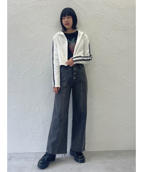 jouetie(ジュエティ)の「ラインレースZIPスウェットパーカー(パーカー・レディース・オフホワイト/グレー/ブラック・MEDIUM)」の17枚目の写真