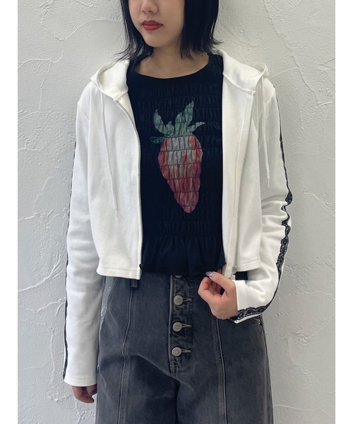 jouetie(ジュエティ)の「ラインレースZIPスウェットパーカー(パーカー・レディース・オフホワイト/グレー/ブラック・MEDIUM)」の11枚目の写真