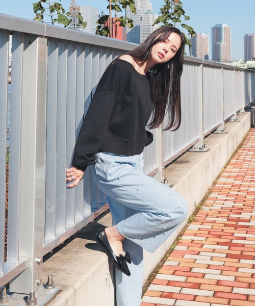 Honeys(ハニーズ)の「パール付ワイドパンツ(デニムパンツ・レディース・ブルー系その他2/ブルー・L/LL/M/S/SS)」の5枚目の写真