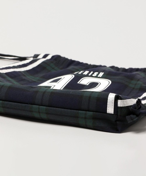 FOREVER 21（フォーエバー トゥエンティーワン）の「【2025SS】アソートナップサック（バックパック/リュック・レディース・ピンク/チェック/ブラック・FREE）」の21枚目の写真