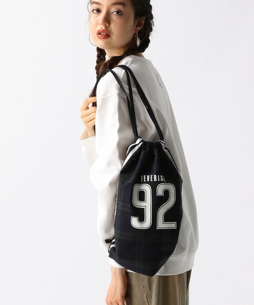 FOREVER 21（フォーエバー トゥエンティーワン）の「【2025SS】アソートナップサック（バックパック/リュック・レディース・ピンク/チェック/ブラック・FREE）」の5枚目の写真