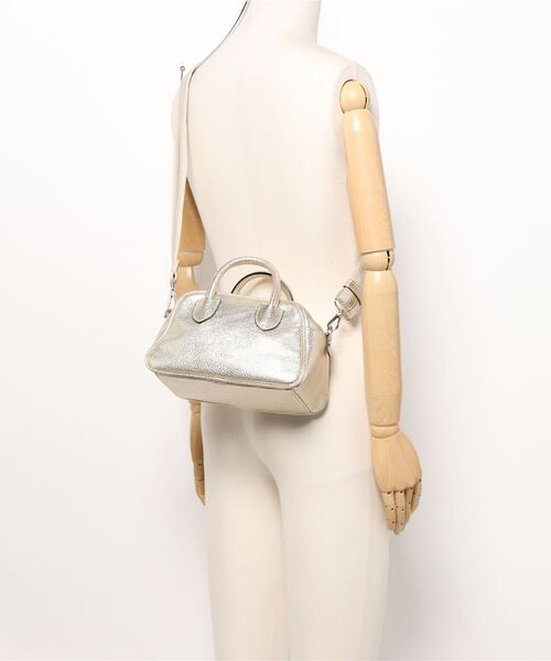 RIPANI(リパーニ)の「【RIPANI】メタリックレザーミニボストンバッグ(Q56402)(ボストンバッグ・レディース・シルバー/ゴールド・ALL)」の9枚目の写真