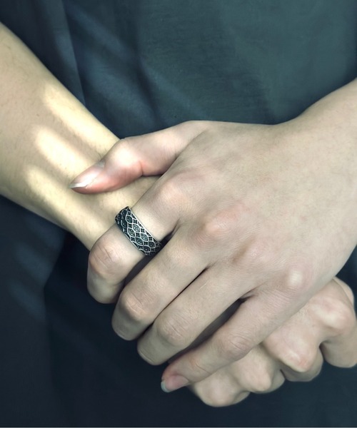 blatto(ブラット)の「【B-925 SILVER】925リング b925-r028-7g(リング・メンズ・シルバー・FREE)」の4枚目の写真