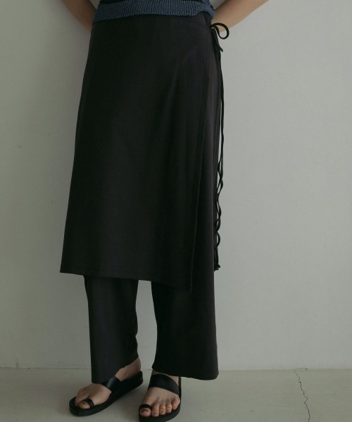 anuke（アンヌーク）の「anuke Layered Cut Pants レイヤードカット