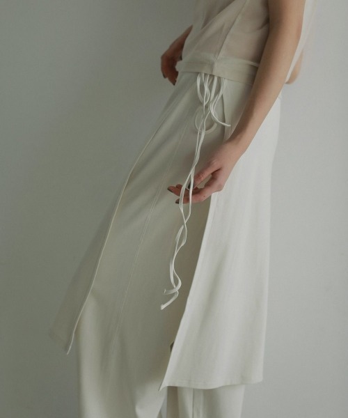 anuke（アンヌーク）の「anuke Layered Cut Pants レイヤードカット