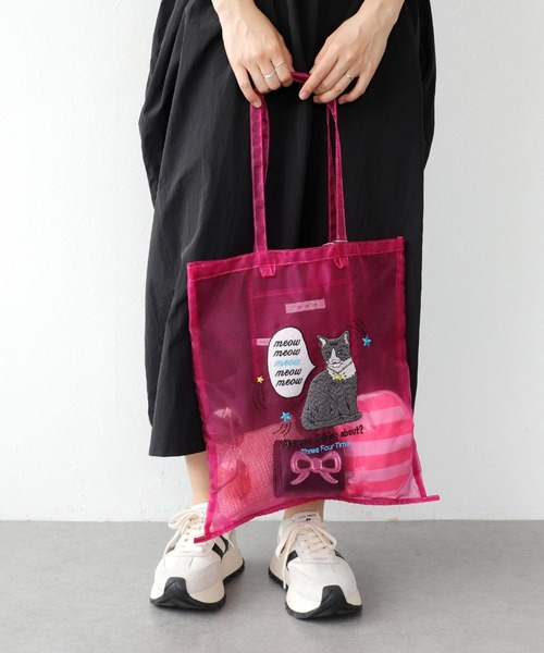 Three Four Time（ｽﾘｰﾌｫｰﾀｲﾑ）の「刺繍チュールナイロントート（トートバッグ・レディース・ブラック/ホワイト/ピンク・FREE）」の8枚目の写真