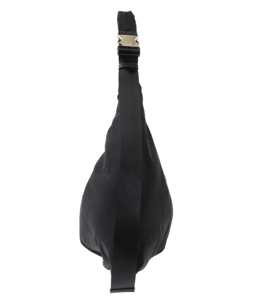 CONVERSE TOKYO（コンバーストウキョウ）の「2WAY NYLON GATHER MOON SHOULDER BAG（ショルダーバッグ・レディース・ブラック/カーキ/ライトベージュ・FREE）」の9枚目の写真