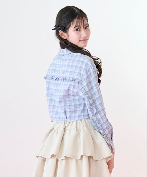 mezzo piano Junior（メゾピアノジュニア）の「クロップド丈フリルシャツ（シャツ/ブラウス・キッズ・ブラック/ライトグレー・L:160cm/S:140cm/M:150cm）」の4枚目の写真