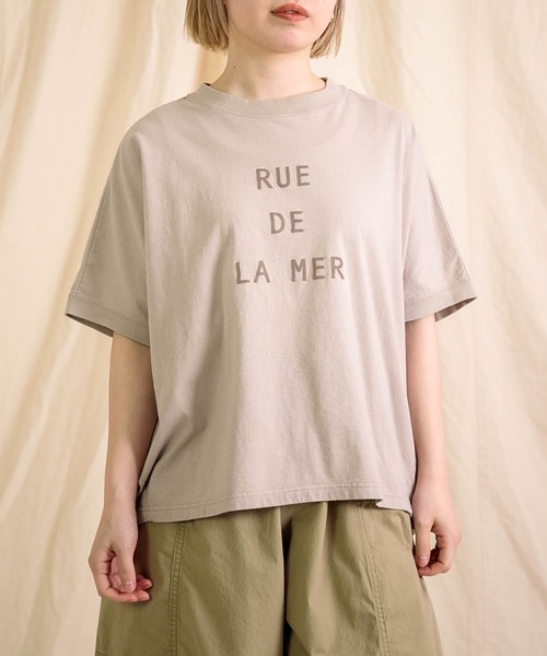 Brocante（ブロカント）の「[Brocante / ブロカント] 30/-ベーシック天竺 ココンTシャツ（Tシャツ/カットソー・レディース・ベージュ/チャコールグレー/スカイブルー/ホワイト・2）」の3枚目の写真