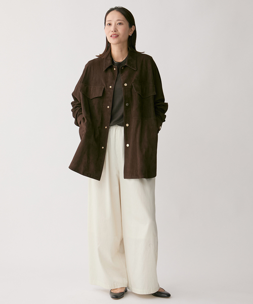 VERMEIL par iena（ヴェルメイユパーイエナ）の「シルクライクサテン リラックスパンツ（その他パンツ・レディース・ブラック/ブラウン/ホワイト・40/38/36）」の21枚目の写真