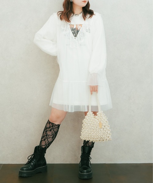 jouetie（ジュエティ）の「【jouetie / ジュエティ】 ロゴ巾着付き　ビーズ編みバッグ（ハンドバッグ・レディース・ブラック/シルバー/ホワイト系その他/レッド・FREE）」の20枚目の写真