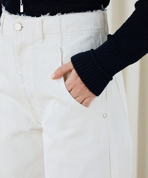 DES PRES（デ・プレ）の「ペインティングホワイトデニム ラウンドパンツ（デニムパンツ・レディース・ホワイト・34/36/32）」の8枚目の写真