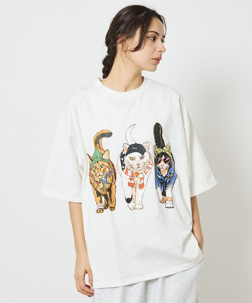 ABAHOUSE(アバハウス)の「【CORISCO/コリスコ】 Animal猫 Tシャツ/アニマルTシャツ(Tシャツ/カットソー・メンズ・ホワイト系その他/ホワイト系その他2/ホワイト系その他3/ホワイト・M/L)」の2枚目の写真
