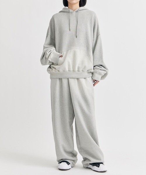 BASICKS/ベーシックス】Fade Large Fit Sweat Trouser