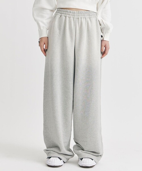 BASICKS（ベイシックス）の「【BASICKS/ベーシックス】Fade Large Fit Sweat Trouser/スウェットパンツ（スウェットパンツ・レディース・グレー/ブラック・S）」の9枚目の写真