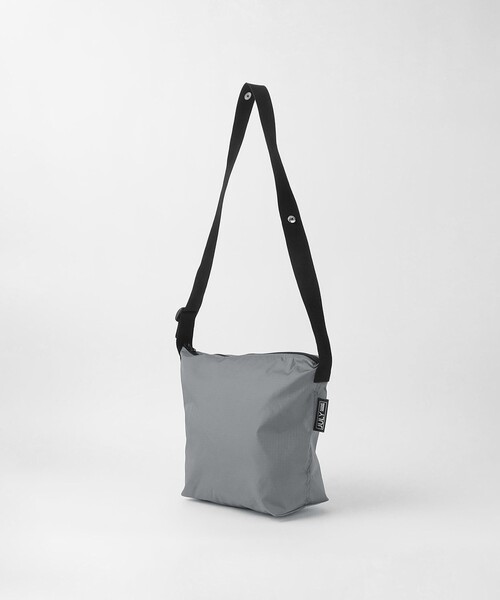 JULY NINE(ジュライナイン)の「<JULY NINE>SEQUEL BITTY ショルダーバッグ(ショルダーバッグ・レディース・ロイヤルブルー/グレー・FREE)」の17枚目の写真