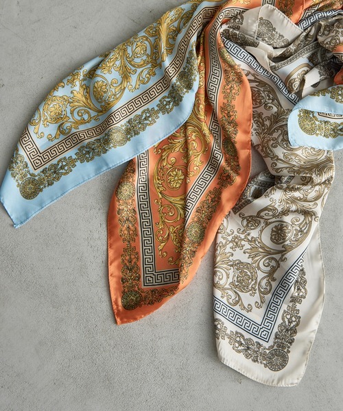 THE YOn(ザヨン)の「シルクタッチペイズリースカーフ(バンダナ/スカーフ・レディース・アイボリー/サックスブルー/オレンジ・FREE)」の16枚目の写真