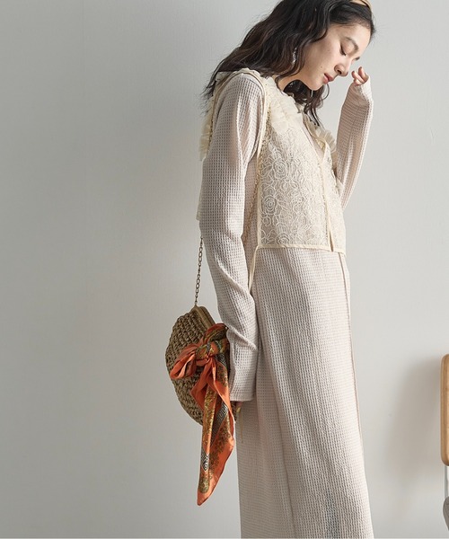 VAKT. PAISLEYスカーフ　新品未使用 THE Yon スカーフ バンダナ シルクタッチペイズリースカーフ