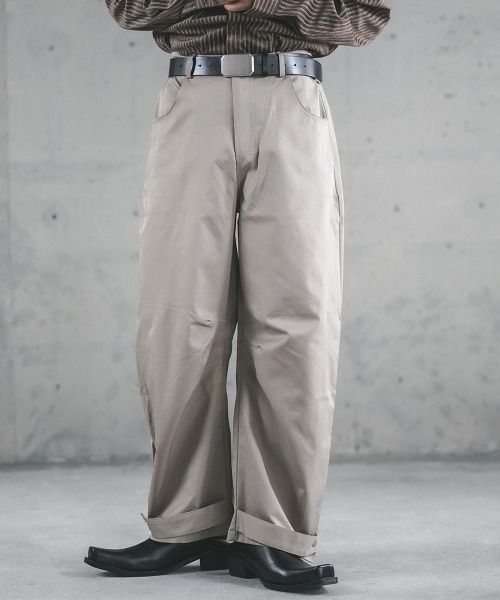 Shoowtime(ショウタイム)の「Straight light slacks pants / ストレートライトスラックスパンツ(スラックス・メンズ・ホワイト/サンドベージュ・SMALL/MEDIUM/LARGE/X-LARGE)」の3枚目の写真