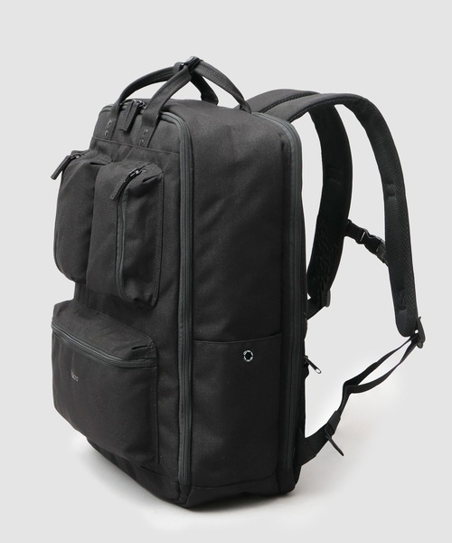 fulcro(フルクロ)の「fulcro フルクロ 撥水 18ポケット バックパック バーティカル ビジネスリュック A4サイズ・15インチPC収納対応 Explorerシリーズ 30L 大容量(バックパック/リュック・メンズ・ブラック・FREE)」の13枚目の写真