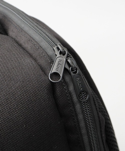 fulcro(フルクロ)の「fulcro フルクロ 撥水 18ポケット バックパック バーティカル ビジネスリュック A4サイズ・15インチPC収納対応 Explorerシリーズ 30L 大容量(バックパック/リュック・メンズ・ブラック・FREE)」の21枚目の写真