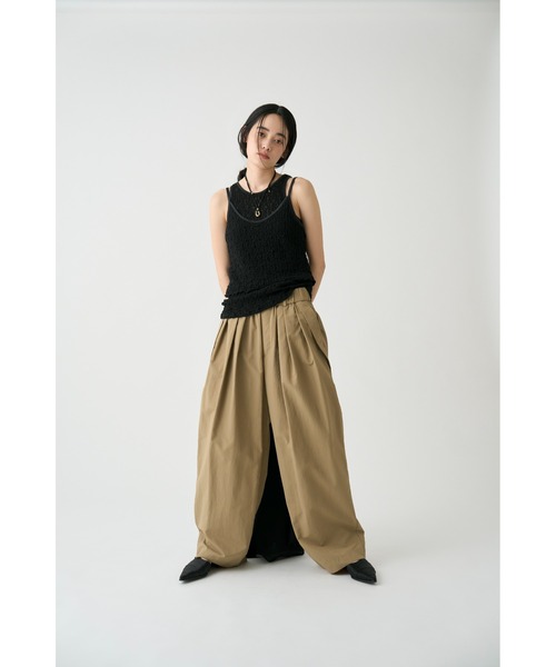 MIESROHE(ミースロエ)の「スポーティー3タックパンツ(その他パンツ・レディース・ホワイト/ブラック・0/1)」の20枚目の写真