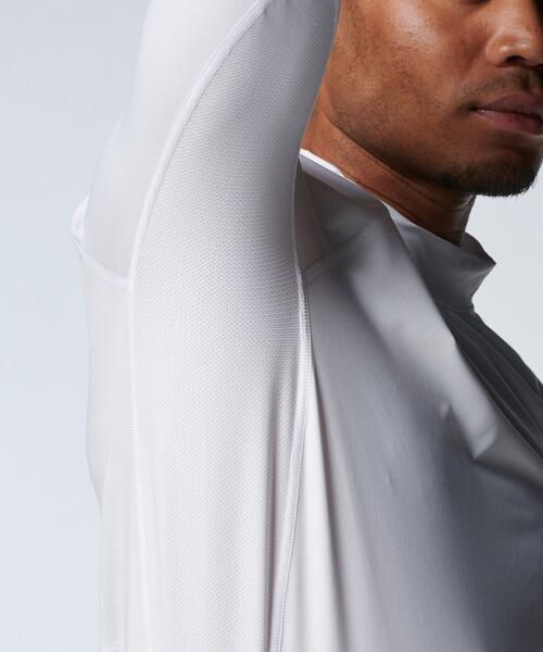 UNDER ARMOUR(アンダーアーマー)の「UAアイソチル フィッティド ロングスリーブ モックネック シャツ(ゴルフ/メンズ)(Tシャツ/カットソー・メンズ・ホワイト・M/2XL/XL/L/S)」の12枚目の写真