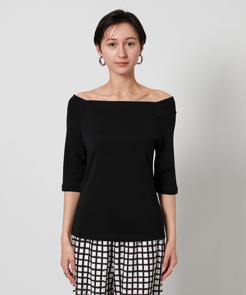 UNITED ARROWS(ユナイテッドアローズ)の「スクープドネック ハーフスリーブ カットソー(Tシャツ/カットソー・レディース・ダークブラウン/ブラック/オフホワイト・FREE)」の11枚目の写真