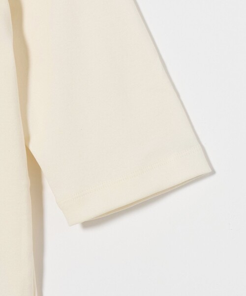 UNITED ARROWS(ユナイテッドアローズ)の「スクープドネック ハーフスリーブ カットソー(Tシャツ/カットソー・レディース・ダークブラウン/ブラック/オフホワイト・FREE)」の17枚目の写真