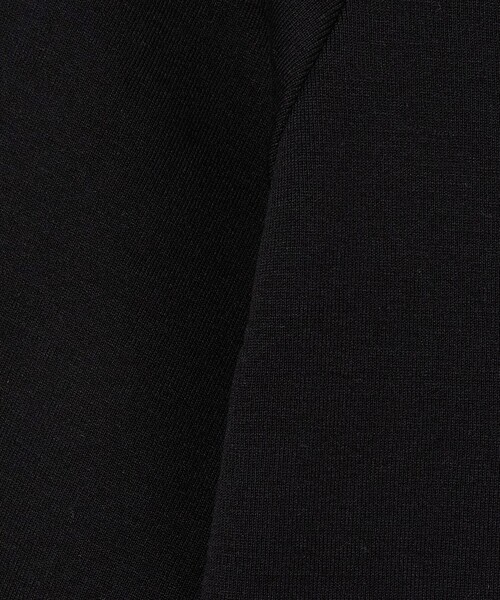 UNITED ARROWS(ユナイテッドアローズ)の「スクープドネック ハーフスリーブ カットソー(Tシャツ/カットソー・レディース・ダークブラウン/ブラック/オフホワイト・FREE)」の22枚目の写真
