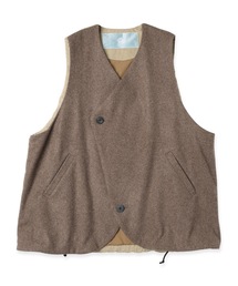 Dulcamara（ドゥルカマラ）の「エイジングRIPクロスラウンドカットパデッドベスト（ダウンベスト）」