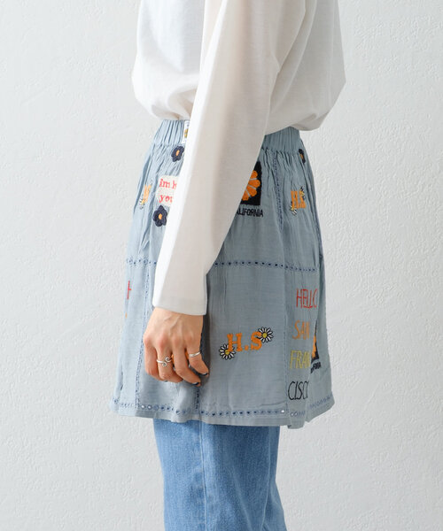 HELLO.SANFRANCISCO（ハローサンフランシスコ）の「【HELLO.SANFRANCISCO】indiaオリジナル刺繍巻きスカート（スカート・レディース・ホワイト/サックスブルー・ONE SIZE）」の22枚目の写真