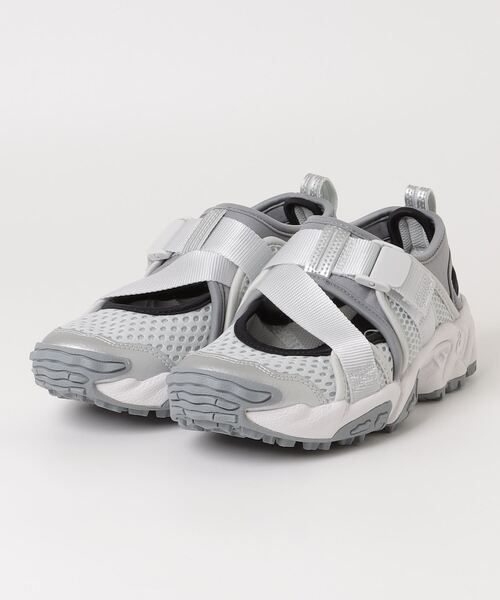 ASICS（アシックス）の「GEL-FILIMY / ゲルフィリミー（サンダル・レディース・グレー×ホワイト・23/24/25/26/27/28/28.5/25.5/26.5/27.5/24.5/23.5/22.5/29）」の11枚目の写真