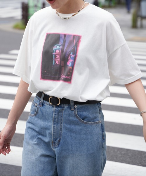 VENCEEXCHANGE(ヴァンスエクスチェンジ)の「綿天竺フォトハリツケTシャツ(Tシャツ/カットソー・レディース・その他1/オフホワイト/ブラック・FREE)」の3枚目の写真