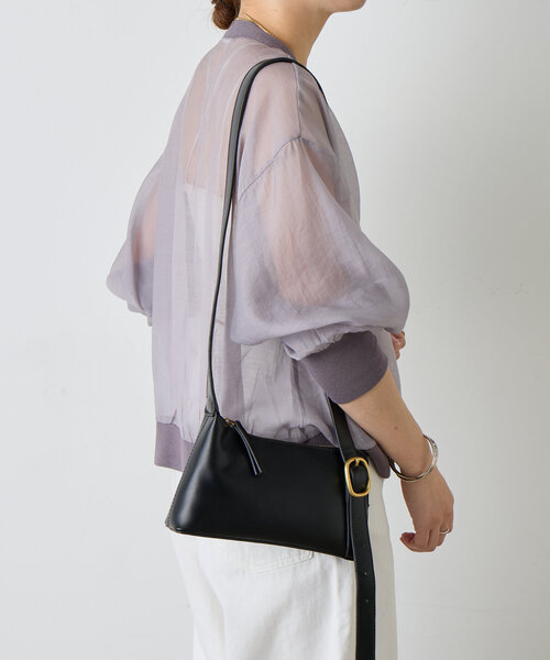 Jena espace merveilleux(ジェナ エスパスメルヴェイユ)の「アシメショルダーバッグ(ショルダーバッグ・レディース・ブラック/ライトグレー・FREE)」の2枚目の写真