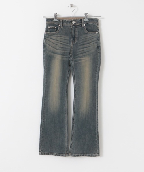 SENSE OF PLACE by URBAN RESEARCH（センスオブプレイスバイアーバンリサーチ）の「ローライズフレアデニムパンツ（デニムパンツ・レディース・インディゴブルー/ライトブルー・MEDIUM/SMALL）」の17枚目の写真